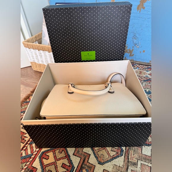 Kate spade Pebbled Leather Mulberry Street shoulder/tote & KS Box Retail… - Picture 2 of 12